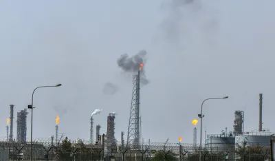 (UŽIVO) Uzajamni napadi Izraela i Irana; Saudijska Arabija upozorava na rast cijena nafte i do 180 dolara za barel