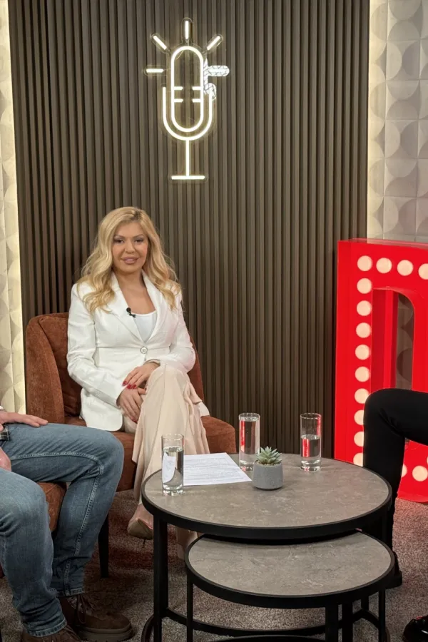 Petar Komnenić u "vrućoj stolici" Optimiste: Ne pravim bombonjerice, nisam fikus u emisiji...