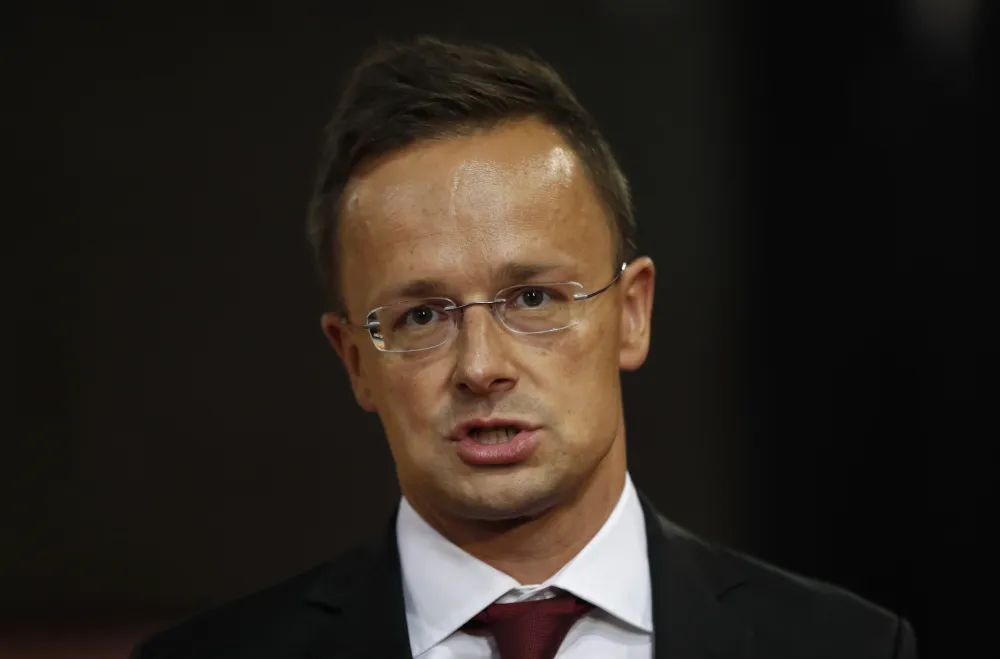 Sijarto: Laž je da sam godinama Rusiji davao tajne informacije EU
