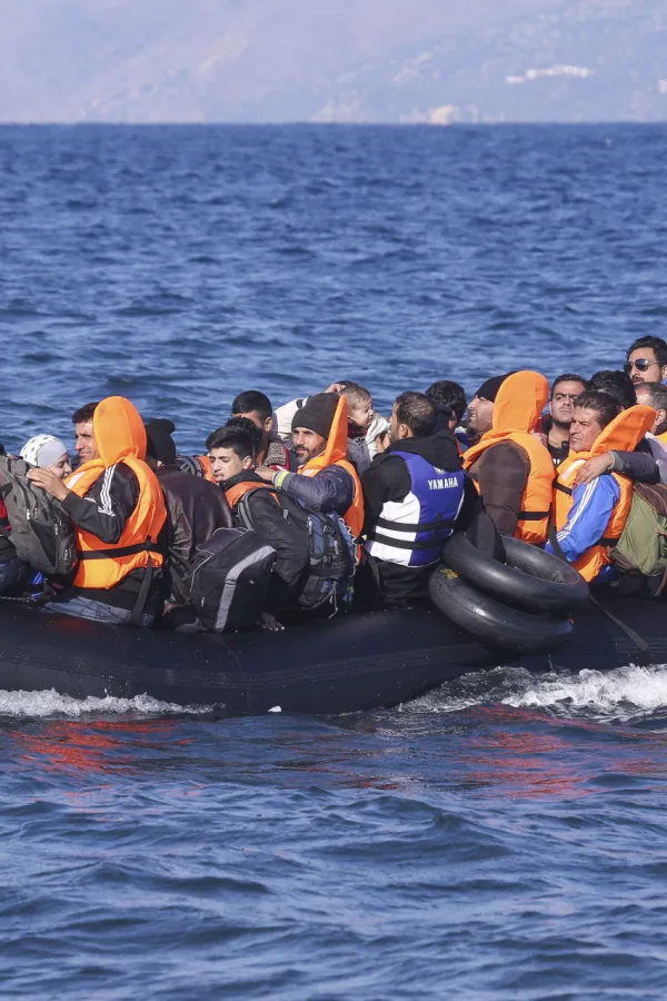 Prevrnuo se čamac sa migrantima kod turske obale, 18 mrtvih