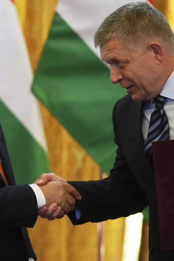 Slovački i če&scaron;ki premijeri Fico i Babi&scaron; podržali Orbana za parlamentarne izbore