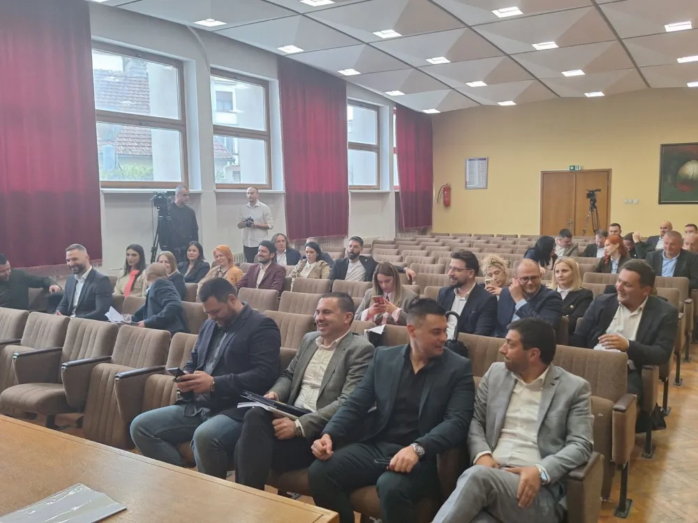 Lijeva, evropska, ili neka druga skretanja u Nik&scaron;iću