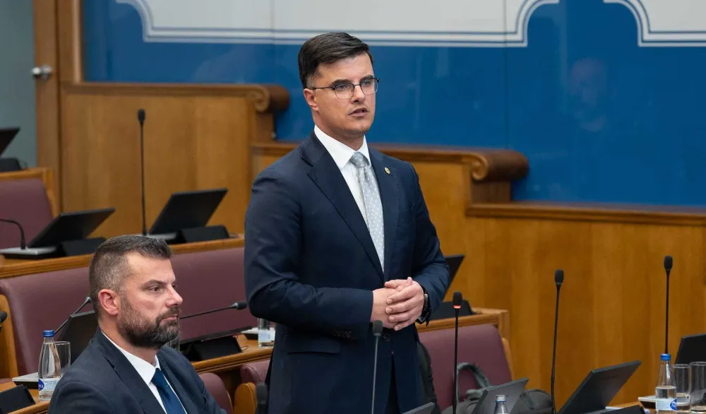 &Scaron;aranović: Ličnu kartu nije zamijenilo 48 hiljada građana, većina vjerovatno ne živi u Crnoj Gori