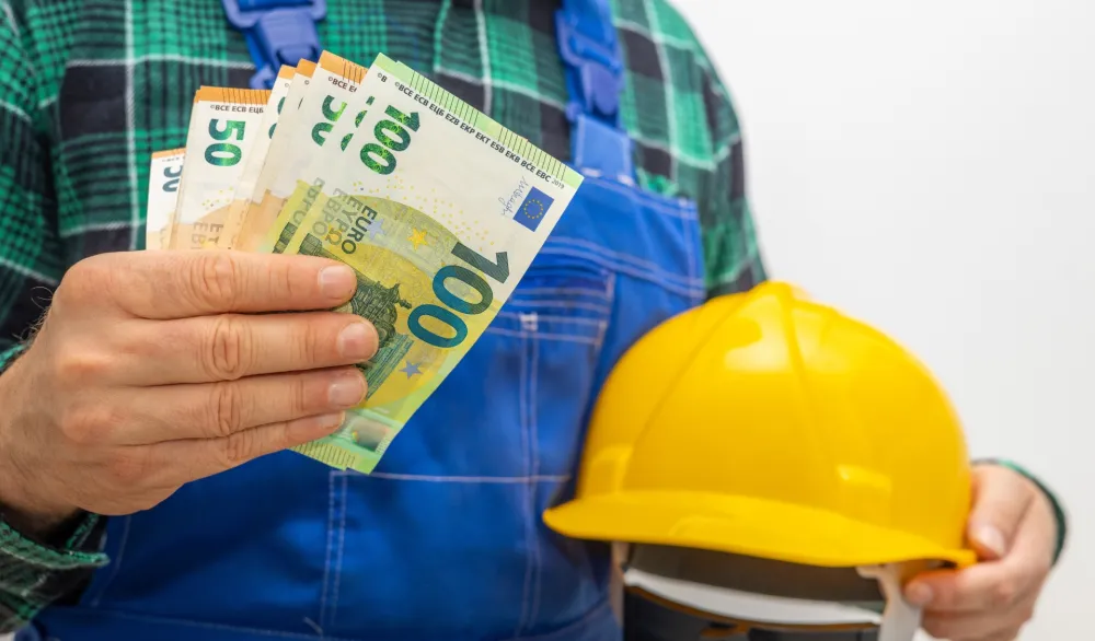 Monstat: Prosječna neto zarada u martu 1,03 hiljade eura