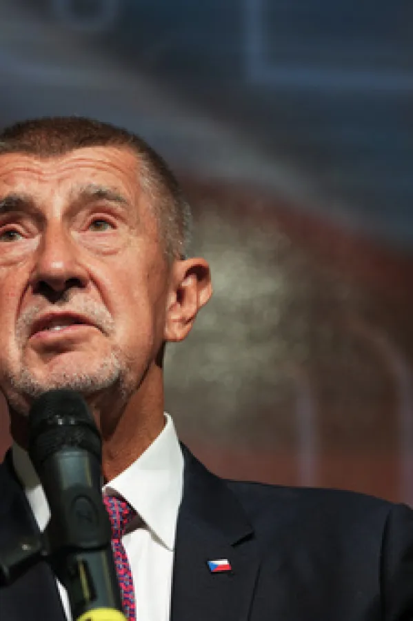 Babi&scaron;: U Briselu sada otkrivaju da se asfalt pravi od nafte