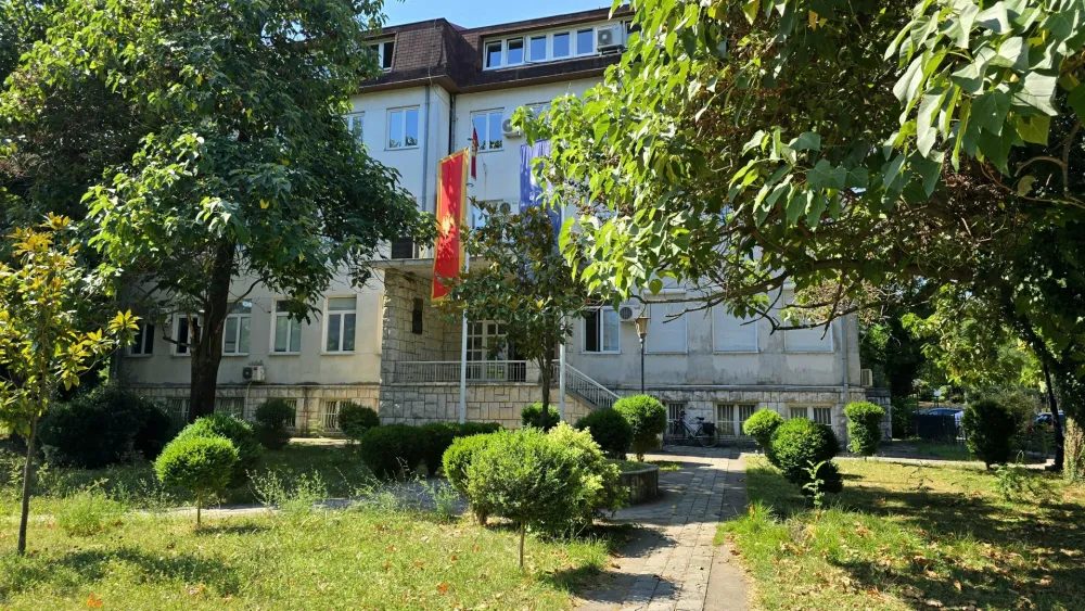 Zavod za zapo&scaron;ljavanje Crne Gore objavio diplome rukovodnog kadra