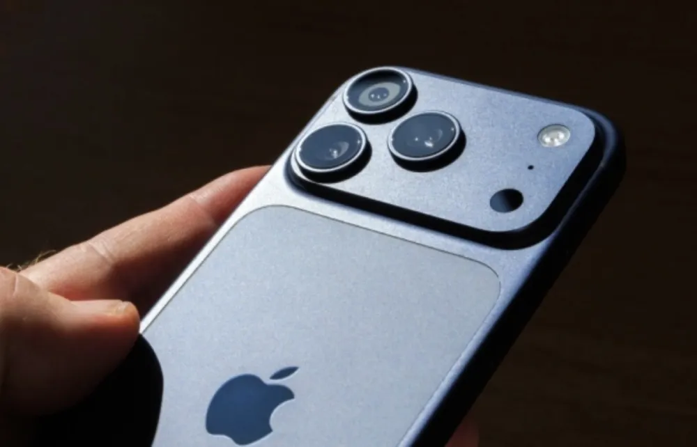 Novi problemi za Apple: iPhone neće da se upali
