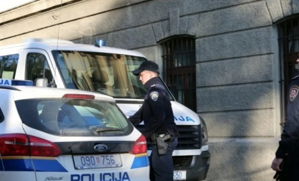 Upucan policajac u Hrvatskoj: Na mjesto događaja sletio helikopter hitne pomoći