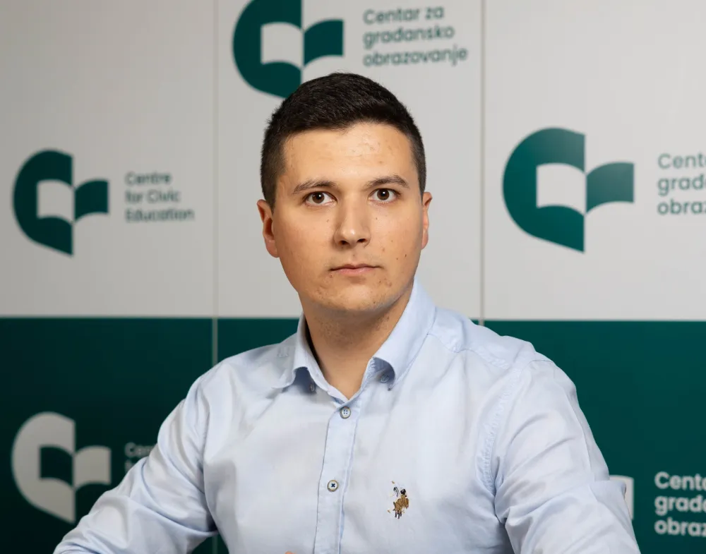 CGO: Parlamentarni angažman i službena putovanja u neravnoteži