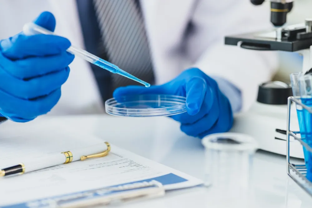 &Scaron;ta je ebola i za&scaron;to SZO upozorava na globalnu zdravstvenu opasnost?