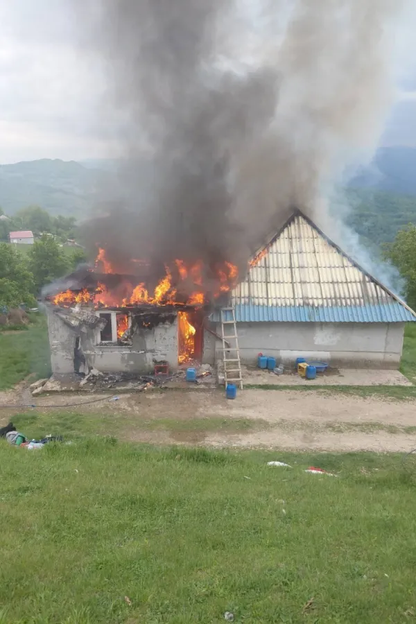 Izgorela kuća porodice Balić
