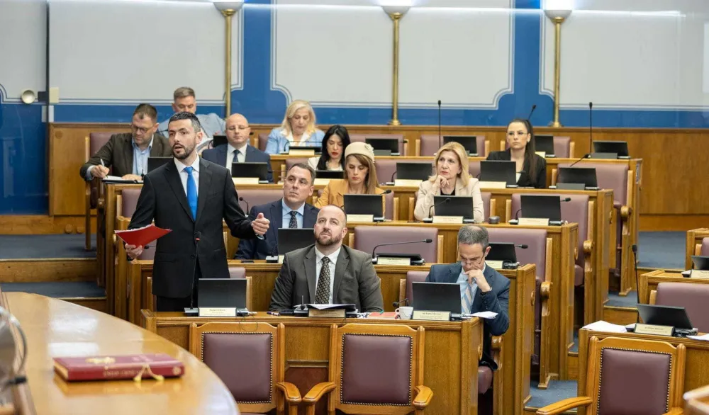 DPS, ES i HGI: Ponudićemo uskoro platformu za prevazilaženje krize i normalizaciju političkih prilika