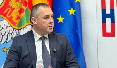 &Scaron;ćekić: Ako se do ulaska u EU ne rije&scaron;i ststus srpskog jezika, postoji opasnost da ostane na nivou statističkog podatka