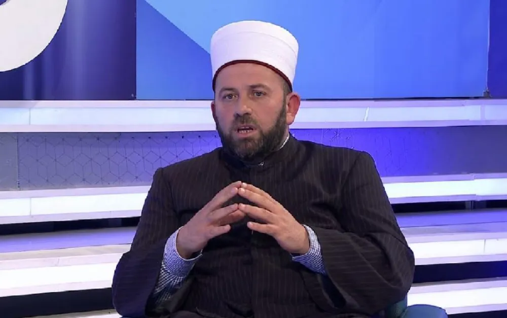 Fejzić: Neka nas Kurban-bajram nauči da je najveća pobjeda pobijediti mržnju, a snaga sačuvati ljudskost