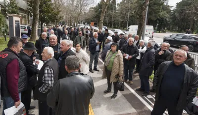 Još jedno minimalno povećanje primanja: Penzije rastu samo 5,3 eura