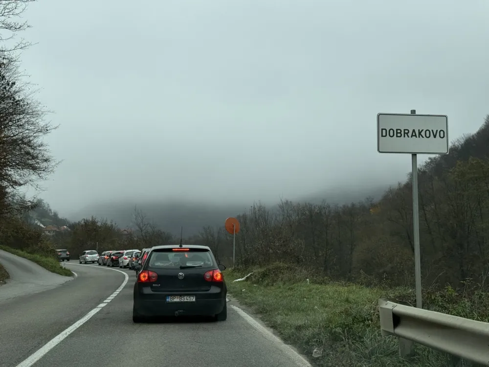 Zbog detaljnih kontrola velike gužve na ulasku u Srbiju