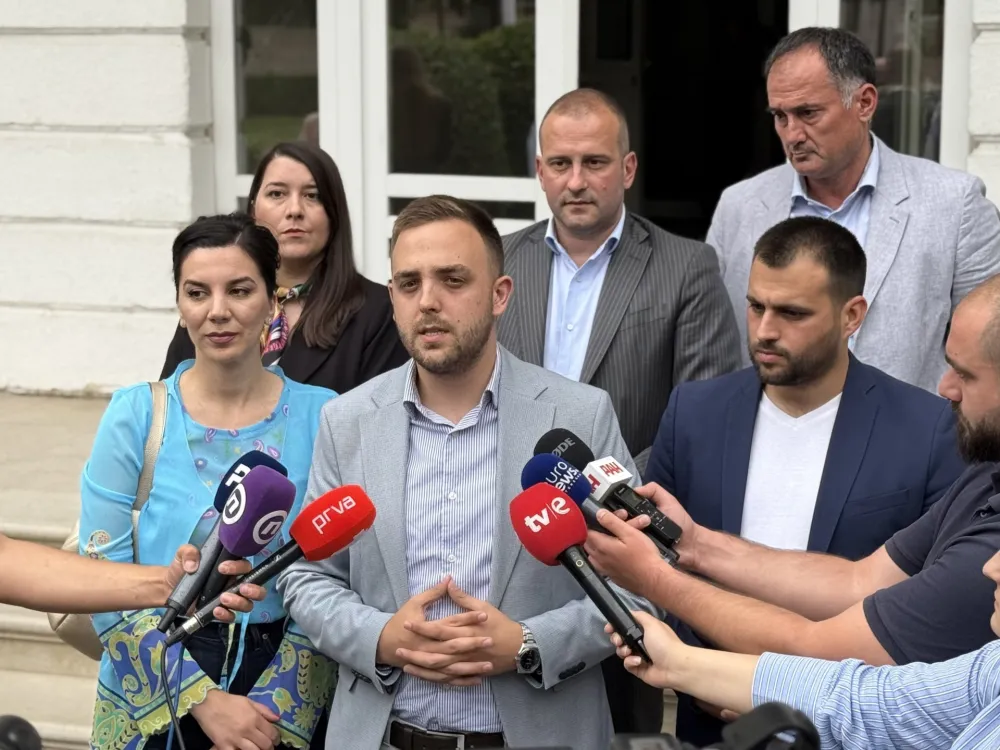 (VIDEO) Vladajuća većina traži dogovor oko predsjednika Skup&scaron;tine Glavnog grada, a uslovljavaju se