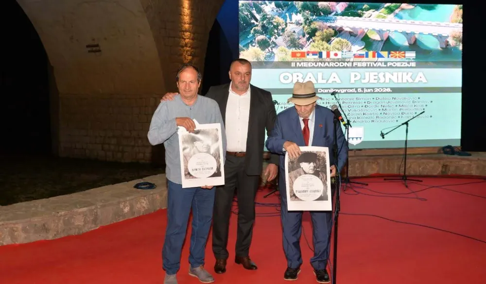 Pjesnici Radomir Andrić i Hristo Petreski dobitnici nagrade "Aleksandar Sekulić"