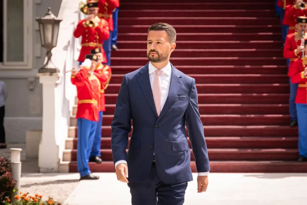 Milatović vratio Skup&scaron;tini Zakon o izmjenama i dopunama Zakona o statusu potomaka dinastije Petrović Njego&scaron;