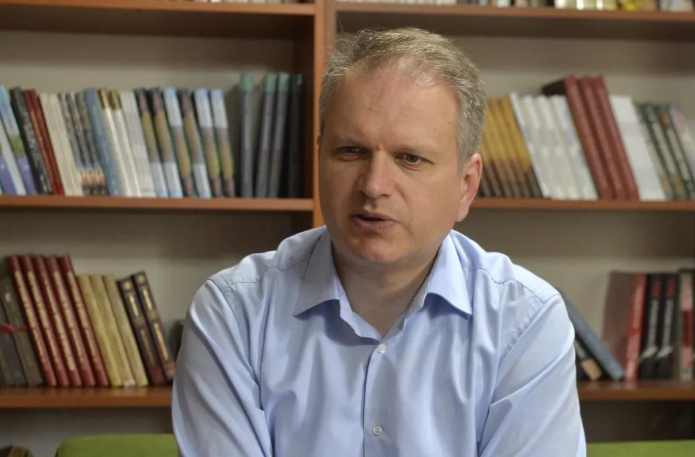 Interviju sa Srdjanom Pericem, Srdjan Peric