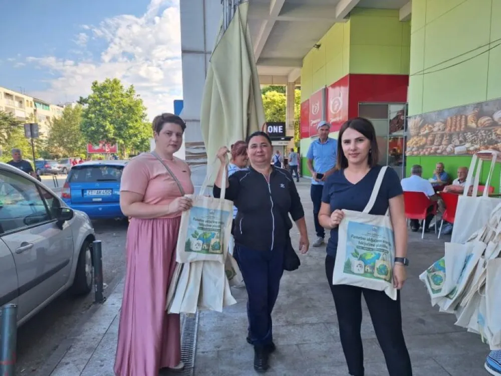  Građanima dijelili pametne utučnice