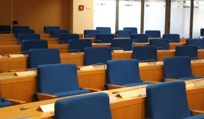 Skup&scaron;tinska sala Glavnog grada