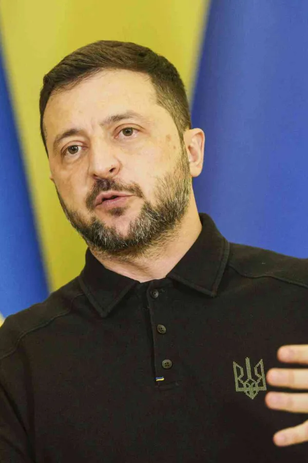 Zelenski: Napali smo moskovsku rafineriju nafte na udaljenosti od 500 kilometara