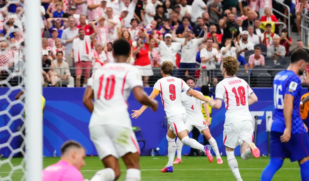 Engleska pokazala snagu u nastavku