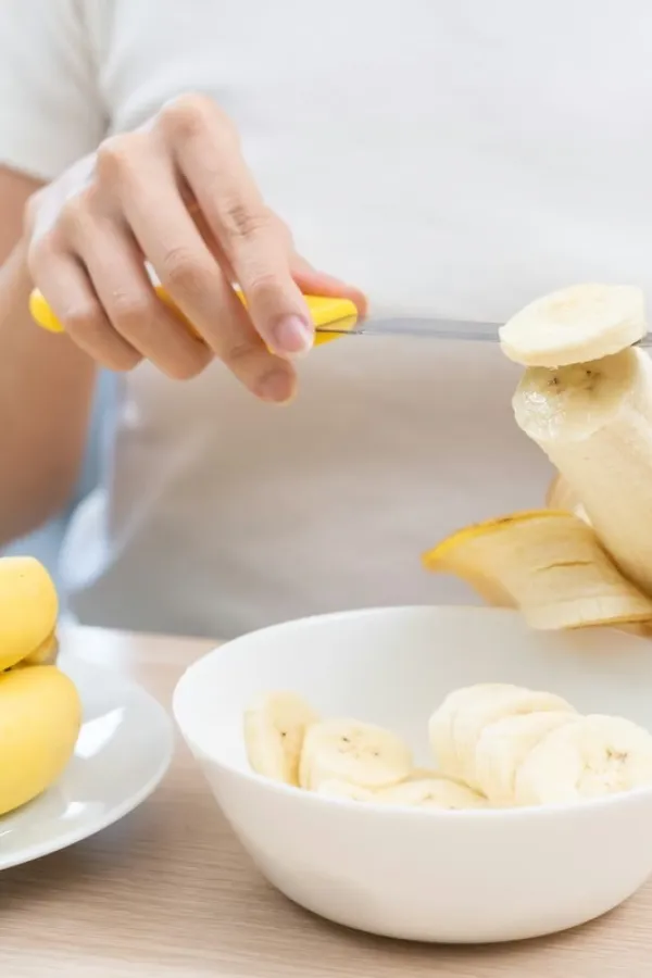 &Scaron;ta se de&scaron;ava sa mozgom kada jedete banane - naučnici imaju zanimljiv odgovor