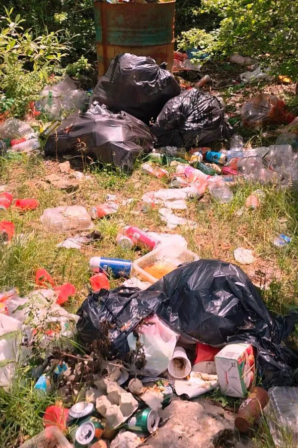Izleti&scaron;te Poklonci u Nik&scaron;iću zatrpano gomilama smeća
