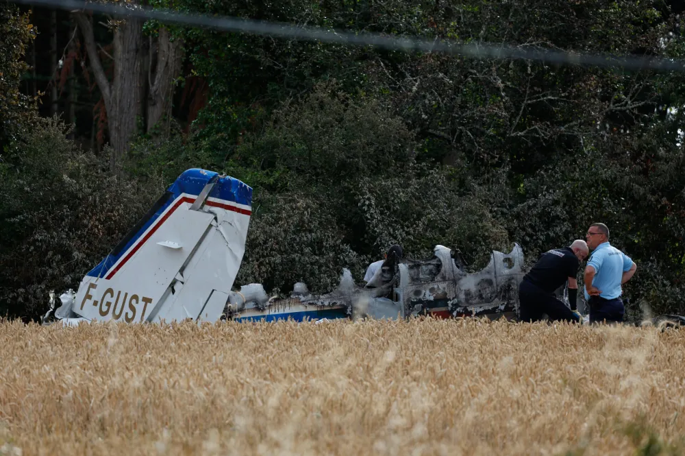 Francuska: Sru&scaron;io se avion padobranske &scaron;kole, poginulo 11 osoba