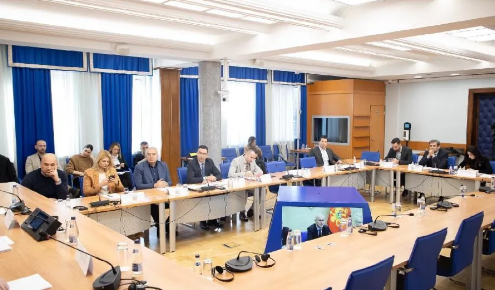 Vlast izbjegava kontrolu bezbjednosnog sektora