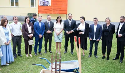 Jakšić-Stojanović, Adžović i Balić položili kamen temeljac za vrtić u Gusinju