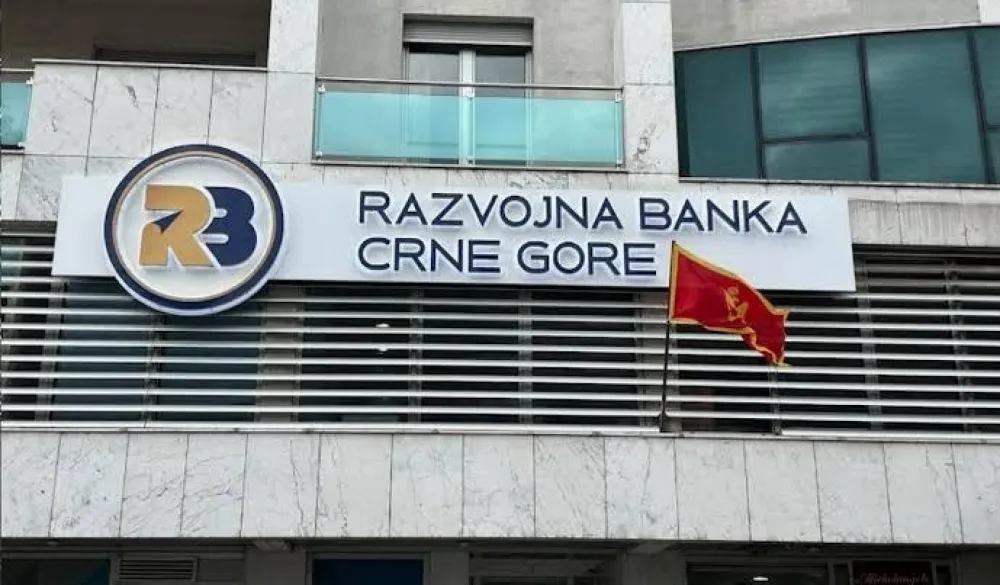Razvojna banka uzela kredit kod CEB za realizaciju programa podrške mikro, malim i srednjim preduzećima