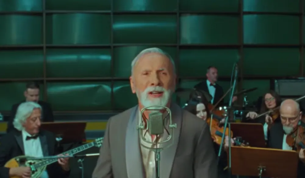 (VIDEO) Dino Merlin objavio "Zbog tebe": "U susret noćima na Koševu, ovu pjesmu dajem vam na dar"