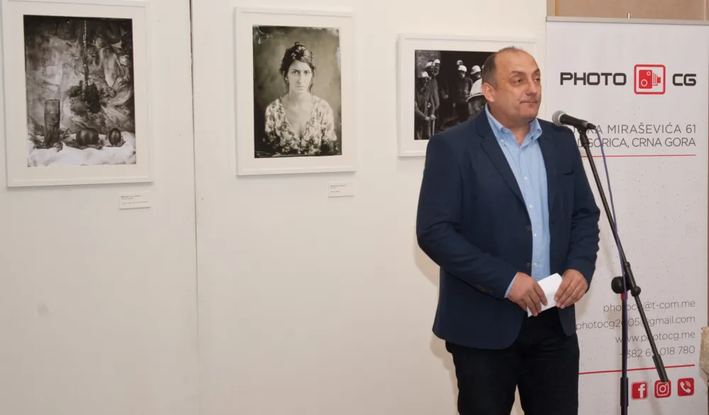 Galerija F64: Izložba "Pet" za pet godina rada