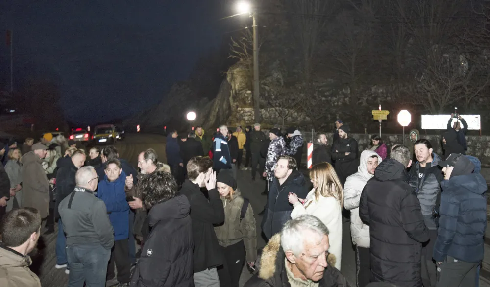 U prošloj godini održano 941 javno okupljanje: Na protestima i skupovima bilo 233.000 građana