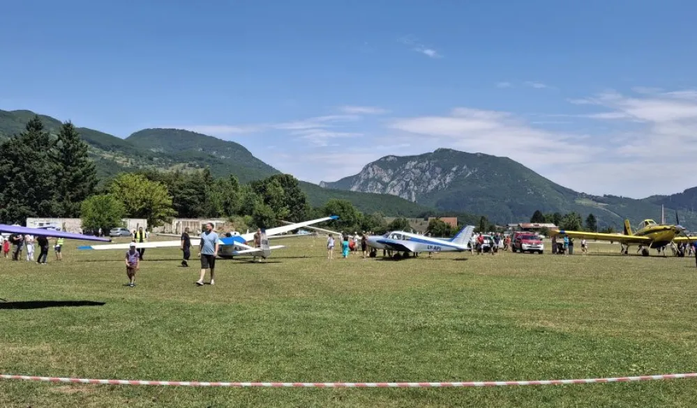 Na aerodromu održana avio-manifestacija „Fly in Berane”: Promocija vazduhoplovstva