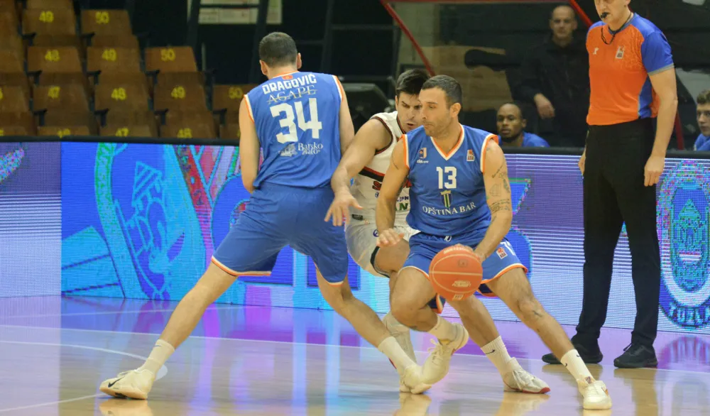 Vranješ i Vujisić ostaju u Mornaru
