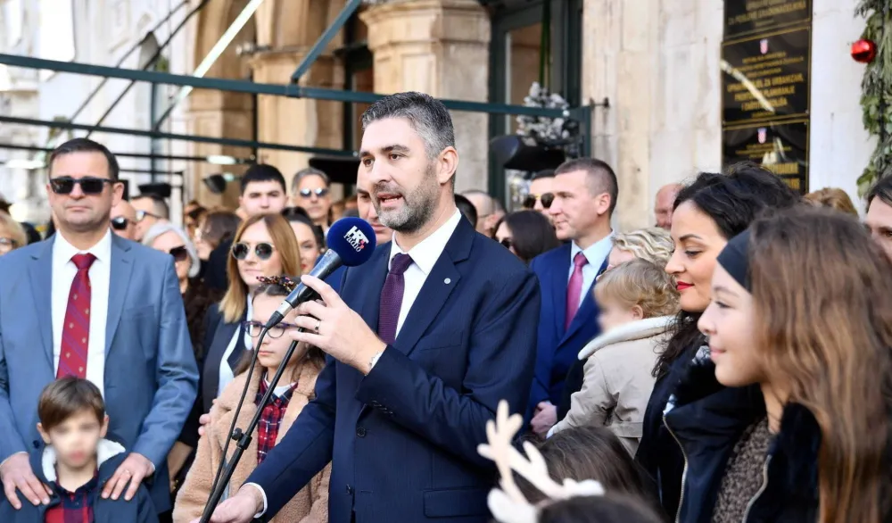 Nacional: Gradonačelniku Dubrovnika prijete smrću pripadnici kavačkog i škaljarskog klana