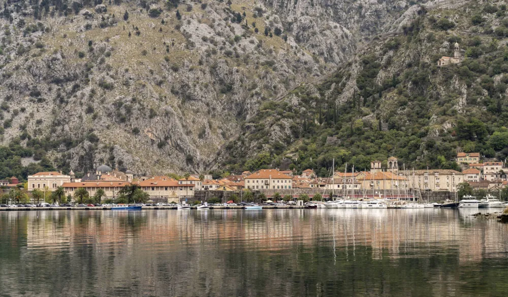 PES Kotor: DPS ponovo nudi jedino što zna - restrikcije