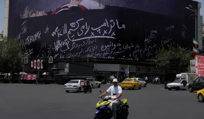 (UŽIVO) Njujork tajms: Manjak raketa razlog za odlaganja američkih napada; Iran: Nanijeli smo ozbiljnu štetu bazama SAD